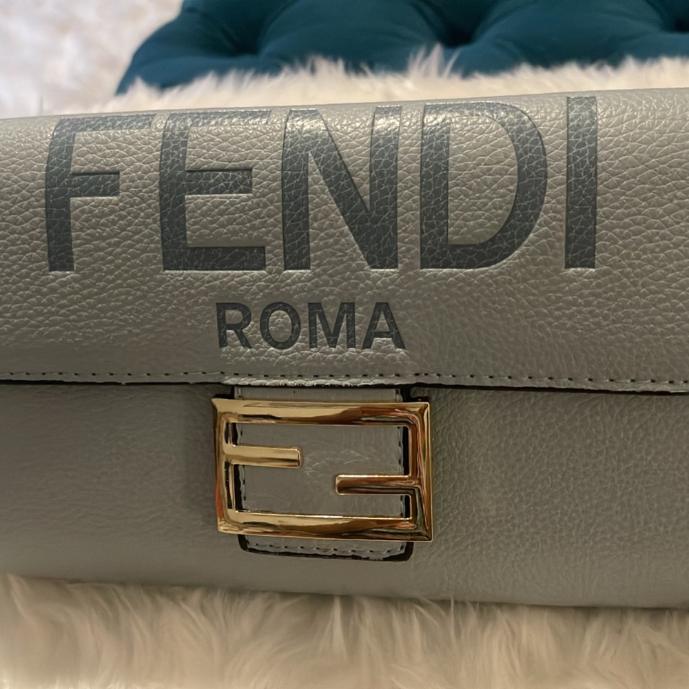 Roma Ghiaia Smooth Calf Leather Continental Wallet! Blue w/ gold hardware!